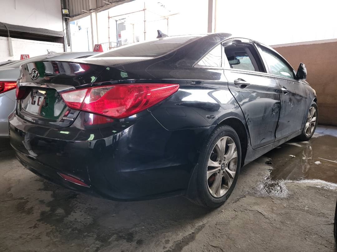 2011 HYUNDAI SONATA — 212200 Miles — Lot 38679288 - Marhaba Auctions Used Cars - Image 3