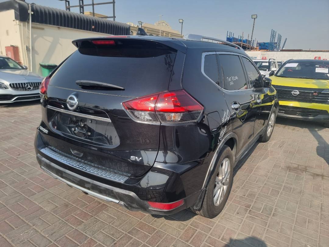 2018 NISSAN ROGUE — 134771 Miles — Lot P562714 — Souq - Marhaba Auctions Used Cars - Image 3