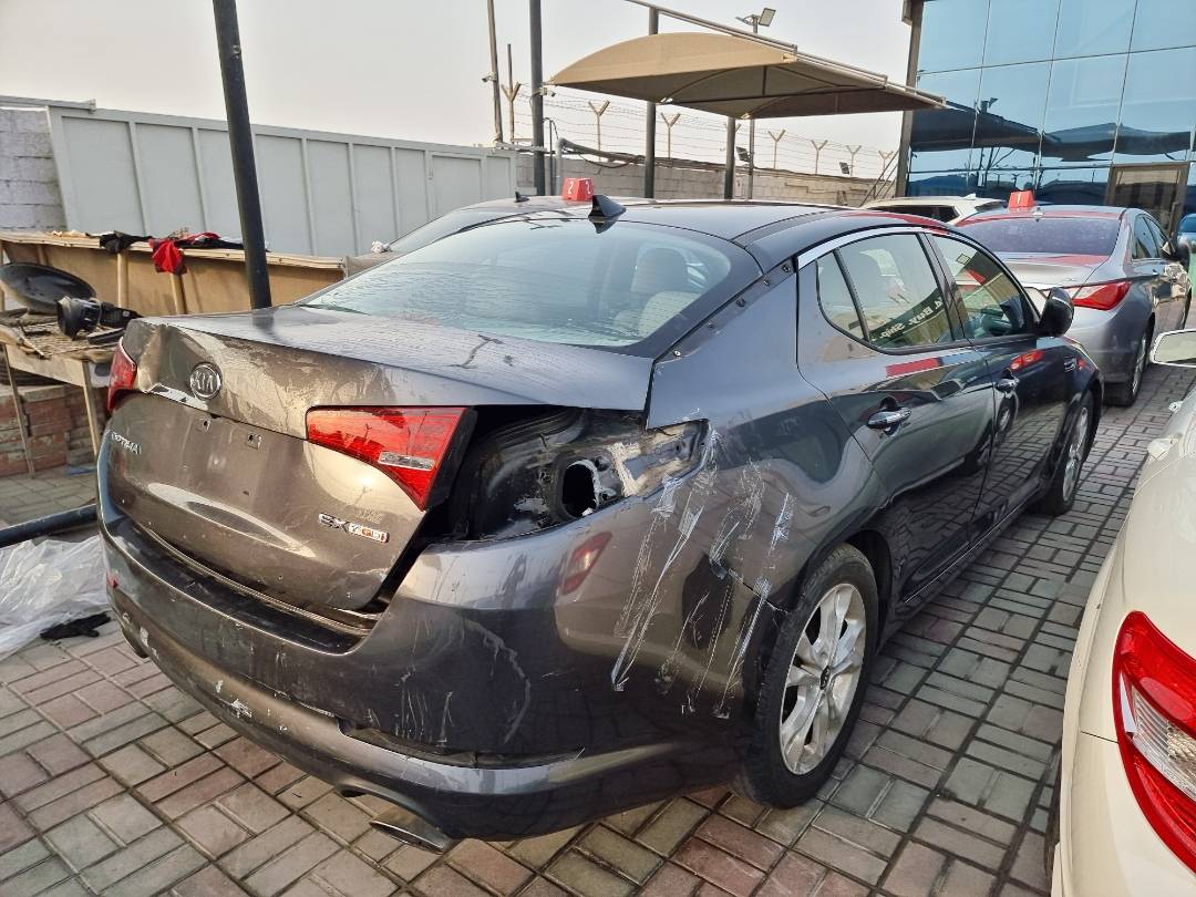 2011 KIA OPTIMA — 80851 Miles — Lot 215487 — Main - Marhaba Auctions Used Cars - Image 4
