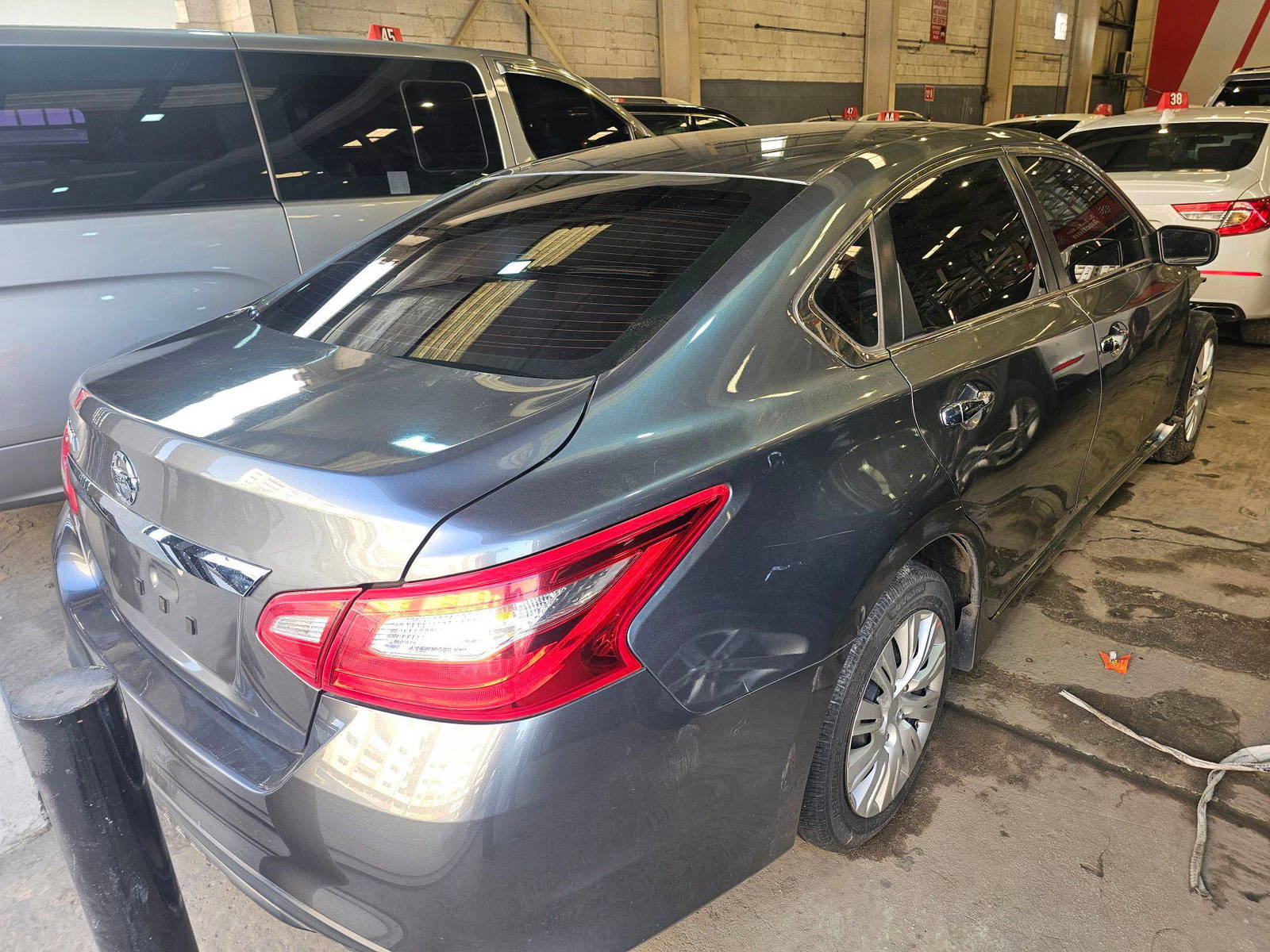 2016 NISSAN ALTIMA — 180897 Miles — Lot 72021155 — Main - Marhaba Auctions Used Cars - Image 5
