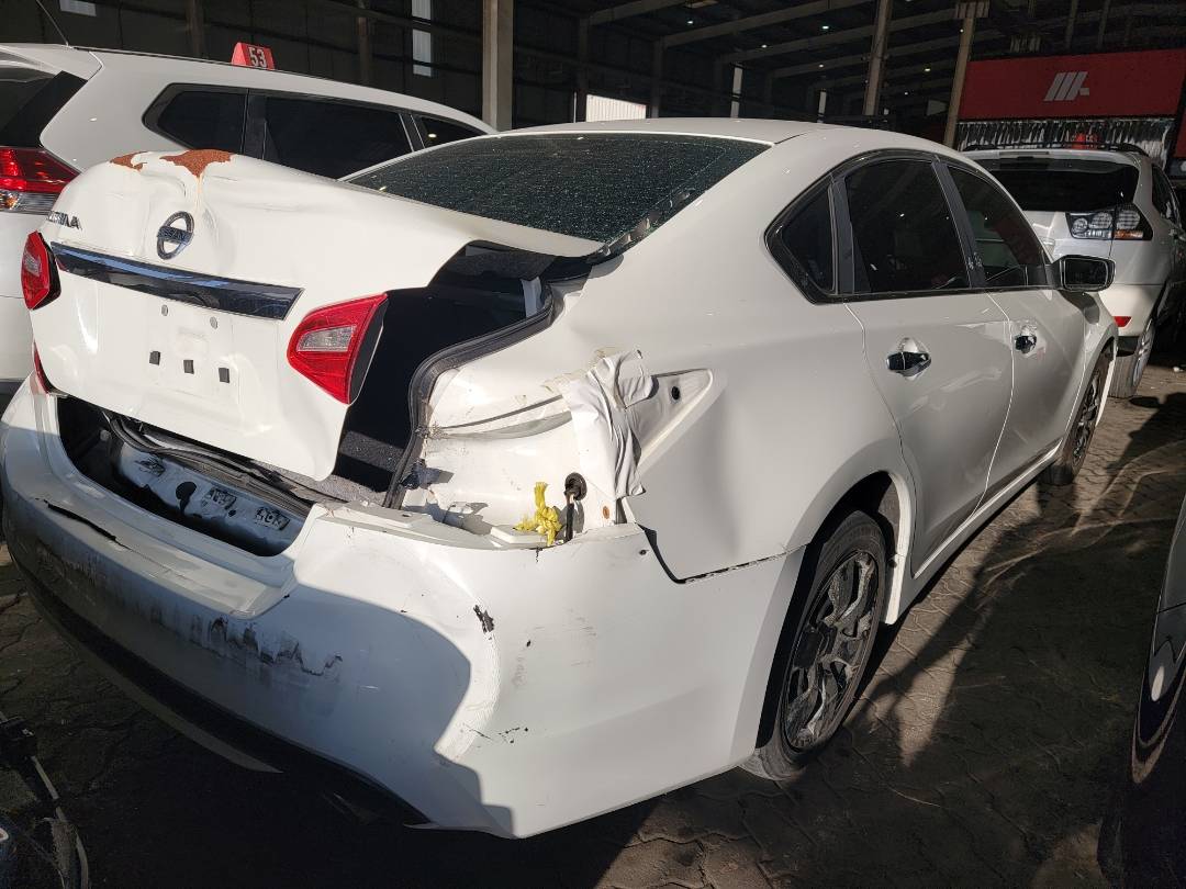 2016 NISSAN ALTIMA — 105977 Miles — Lot 228861 — Main - Marhaba Auctions Used Cars - Image 4