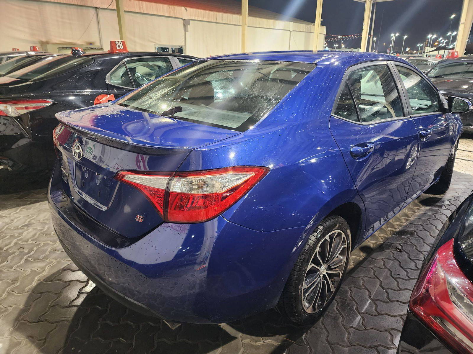 2015 TOYOTA COROLLA — 113145 Miles — Lot 73313933 - Marhaba Auctions Used Cars - Image 4