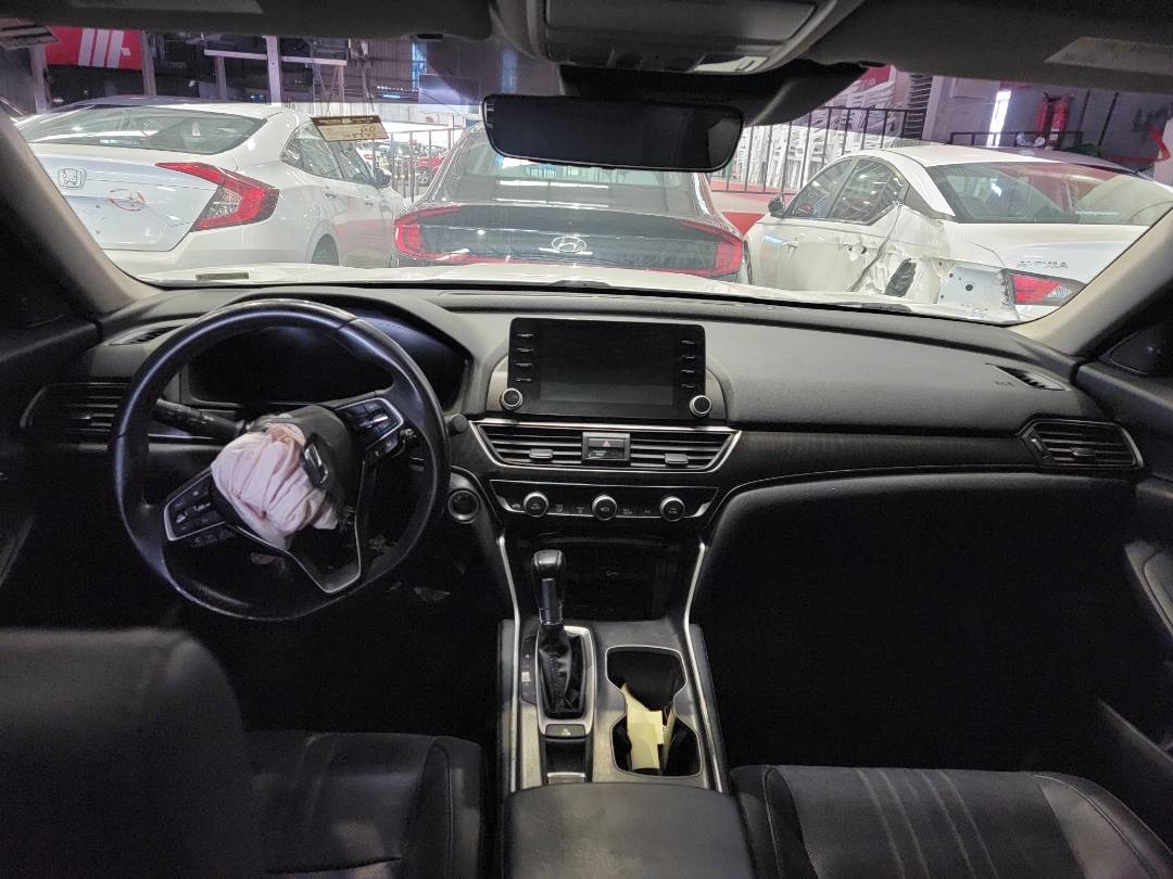2018 HONDA ACCORD — 148375 Miles — Lot 236385 — Main - Marhaba Auctions Used Cars - Image 8