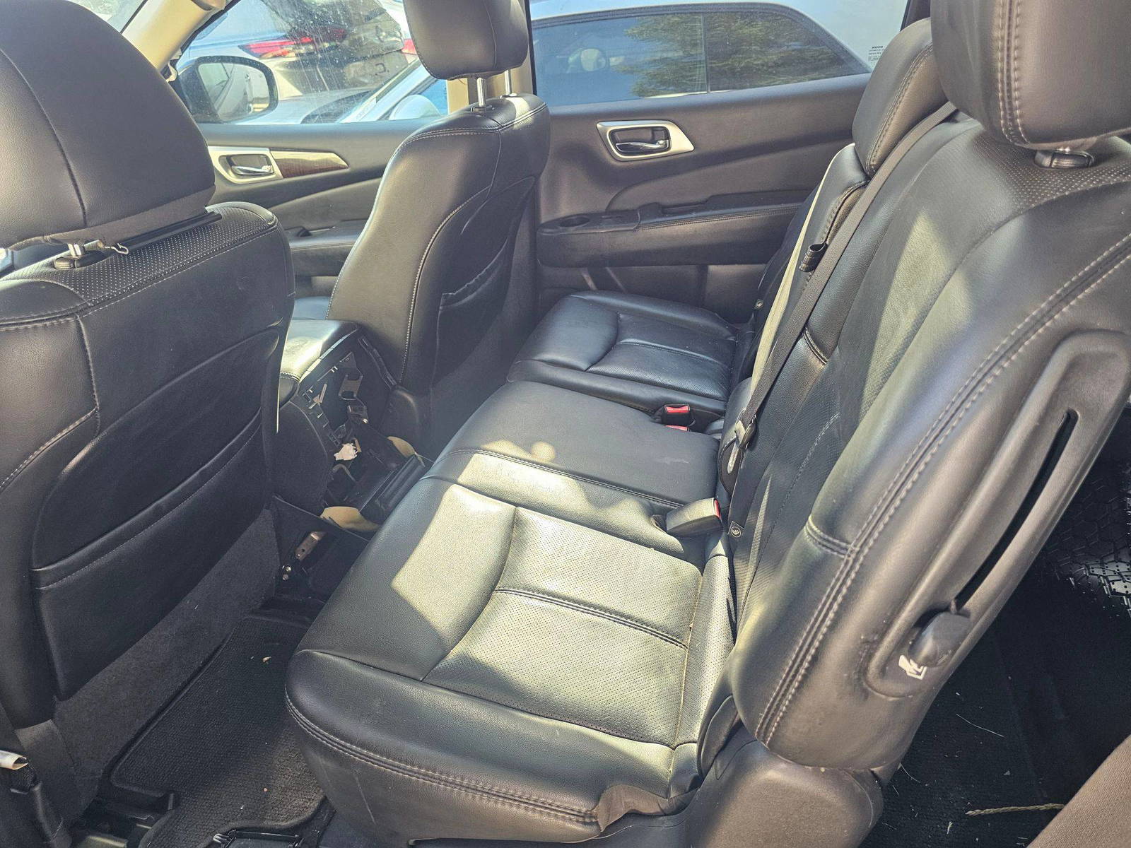 NISSAN PATHFINDER 2016 - Marhaba Auction Used Cars - Image 9