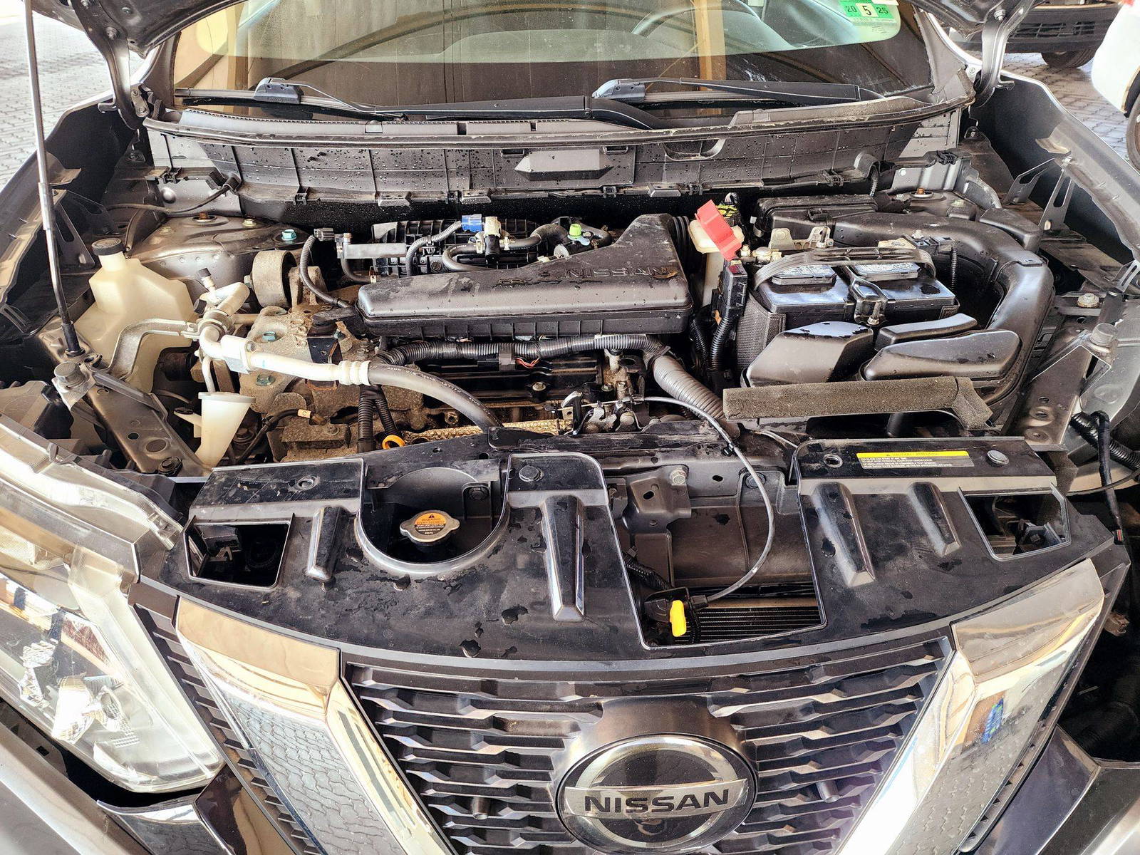 2018 NISSAN ROGUE — 74083 Miles — Lot 39847947 — Souq - Marhaba Auctions Used Cars - Image 11