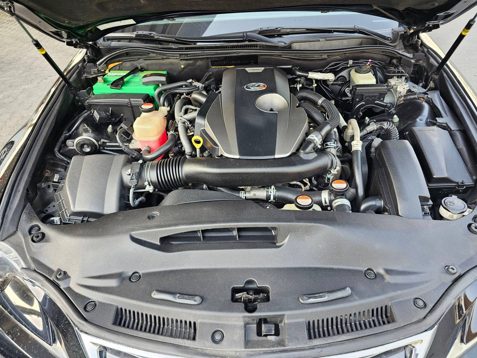 2016 LEXUS IS 200T — 187150 Miles — Lot 23G5018446 — Souq - Marhaba Auctions Used Cars - Image 12