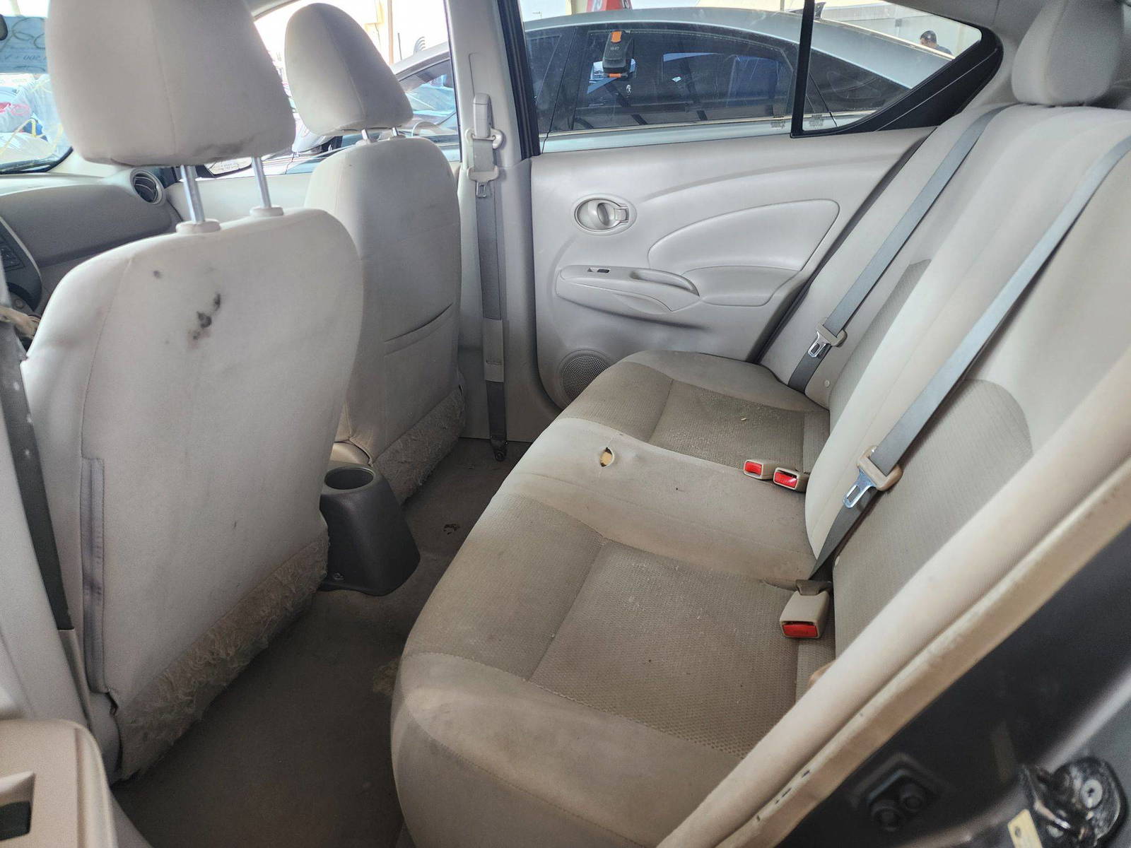 2012 NISSAN VERSA — 184016 Miles — Lot 38524000 — Souq - Marhaba Auctions Used Cars - Image 7
