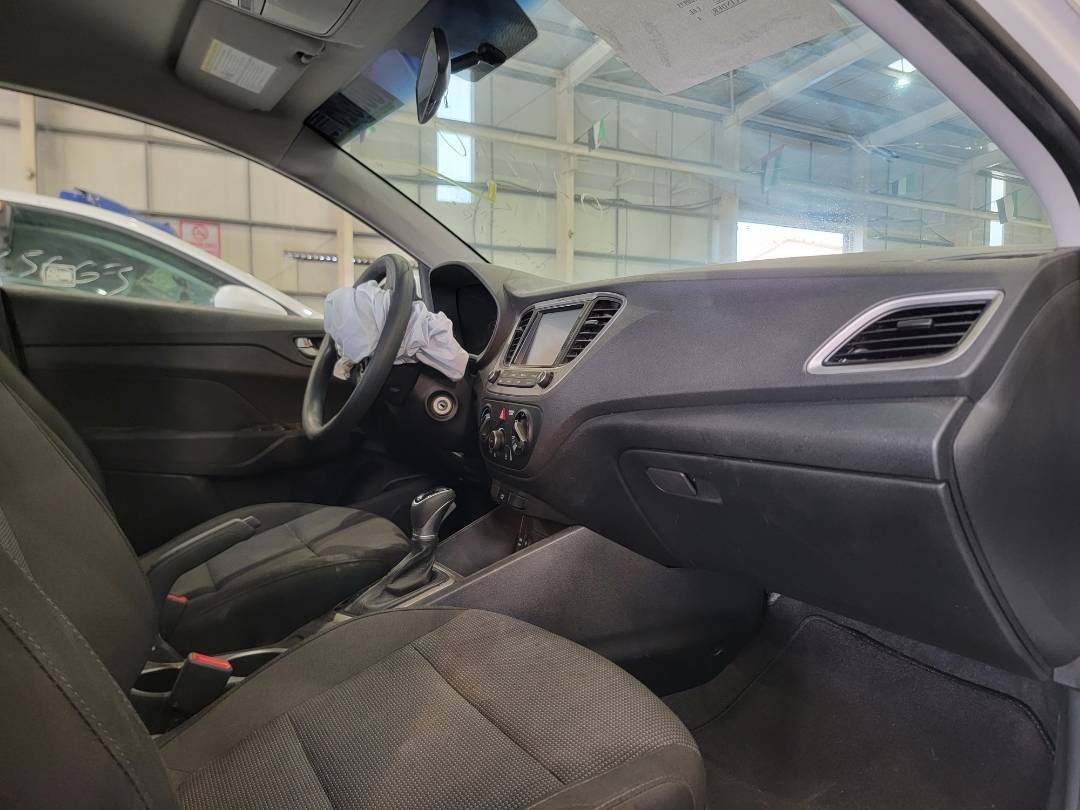 2019 HYUNDAI ACCENT — 120973 Miles — Lot E071250 - Marhaba Auctions Used Cars - Image 6