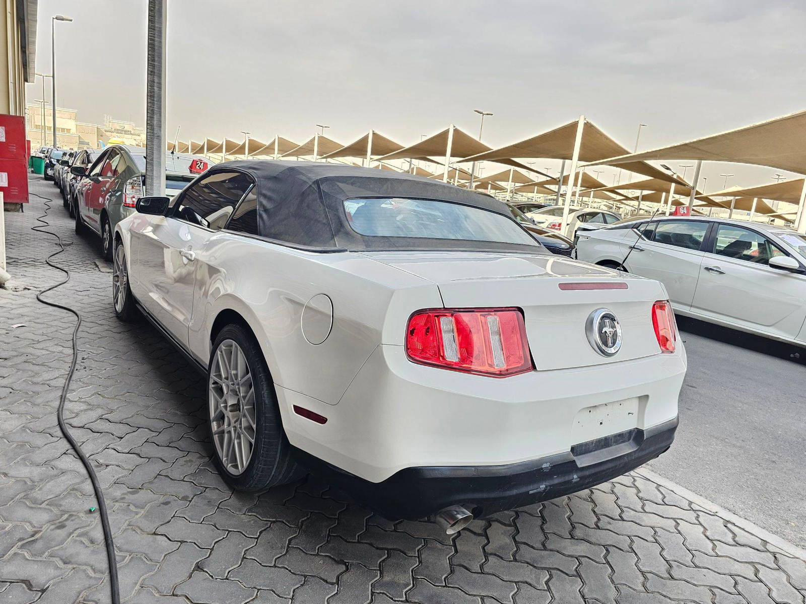 2012 FORD MUSTANG — 189030 Miles — Lot 1C5230682 — Souq - Marhaba Auctions Used Cars - Image 3