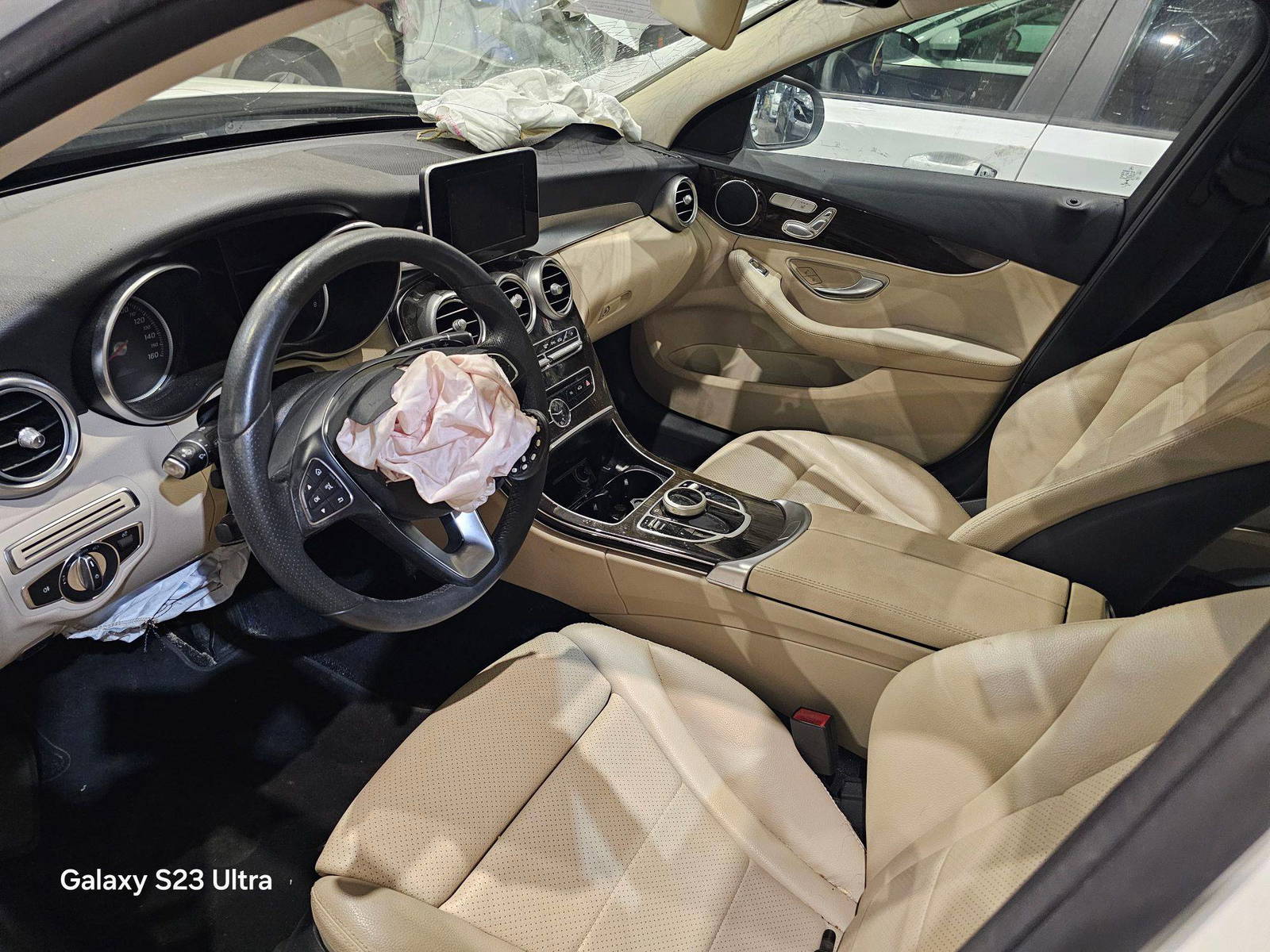 MERCEDES BENZ C300 2018 - Marhaba Auction Used Cars - Image 8