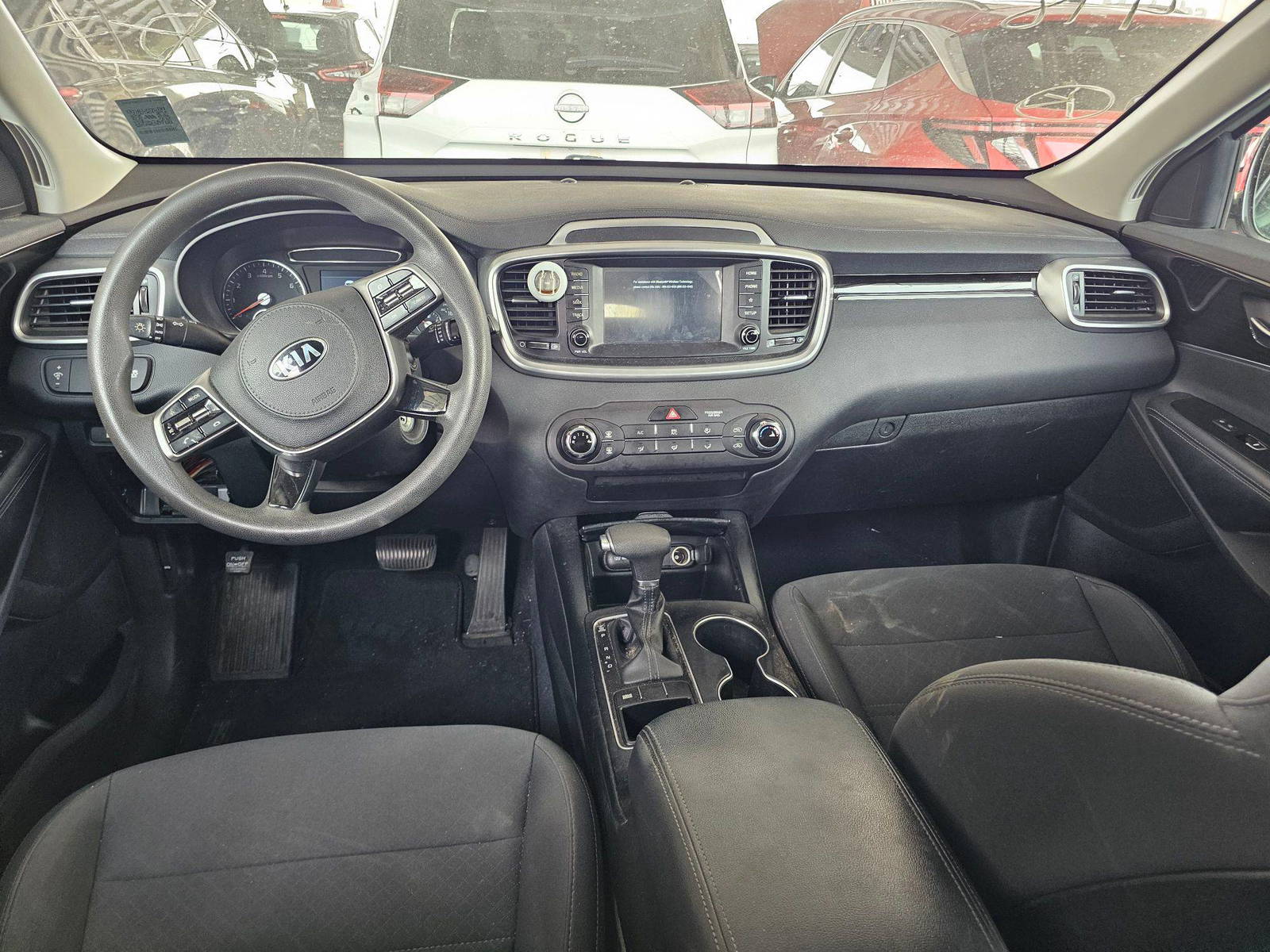 2019 KIA SORENTO — 102797 Miles — Lot 0KG575383 — Souq - Marhaba Auctions Used Cars - Image 7