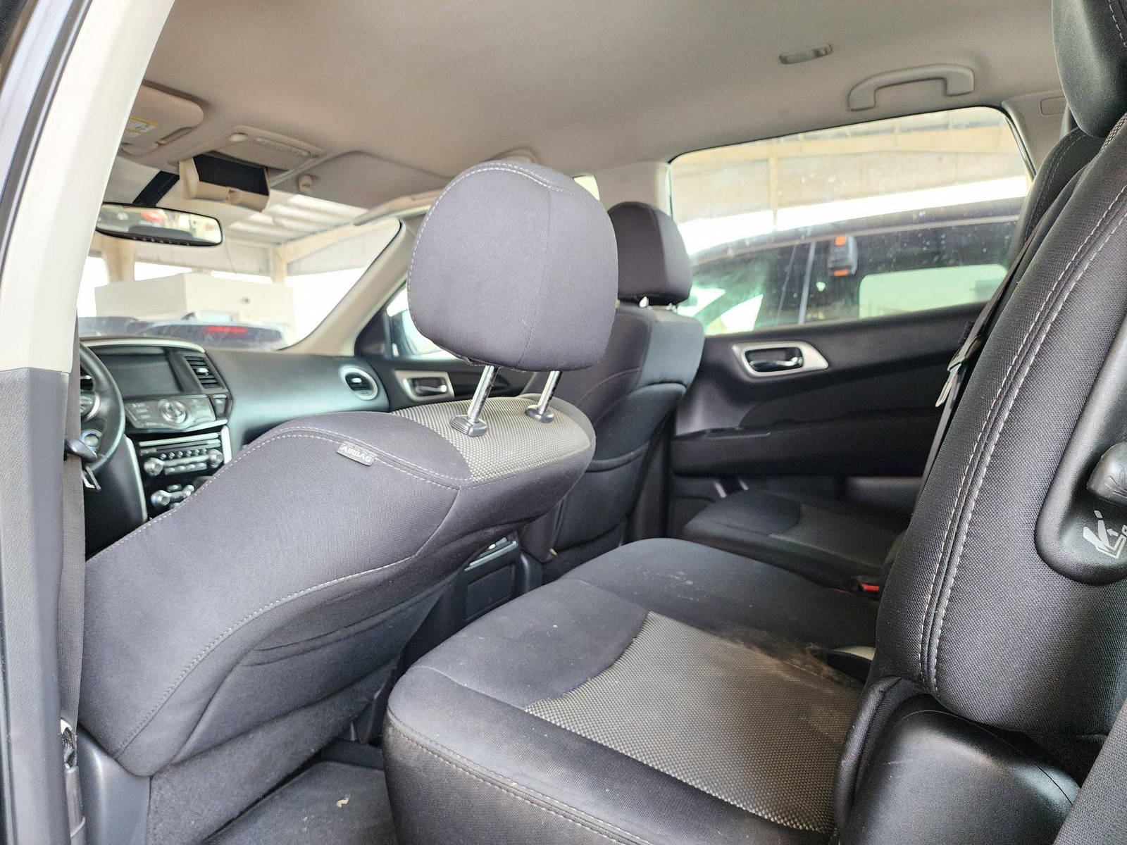 2017 NISSAN PATHFINDER — 151614 Miles — Lot 48545134 — Souq - Marhaba Auctions Used Cars - Image 6