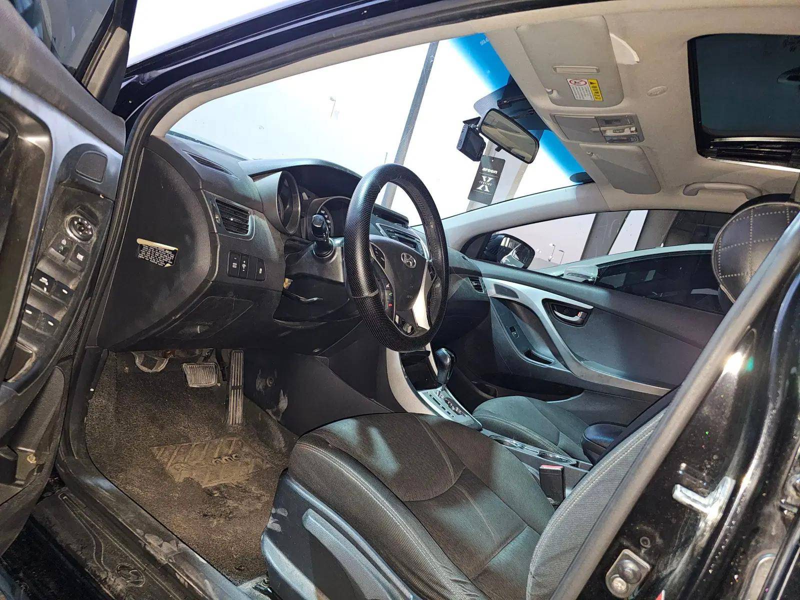 2011 HYUNDAI AVANTE — 113208 KM — Lot BBU064740 — Souq - Marhaba Auctions Used Cars - Image 10
