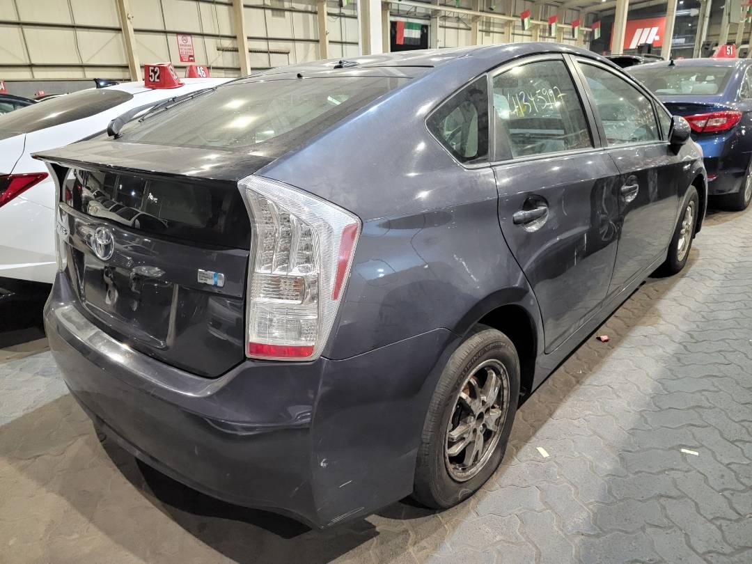 2010 TOYOTA PRIUS — 255173 Miles — Lot 7A1296123 — Main - Marhaba Auctions Used Cars - Image 4