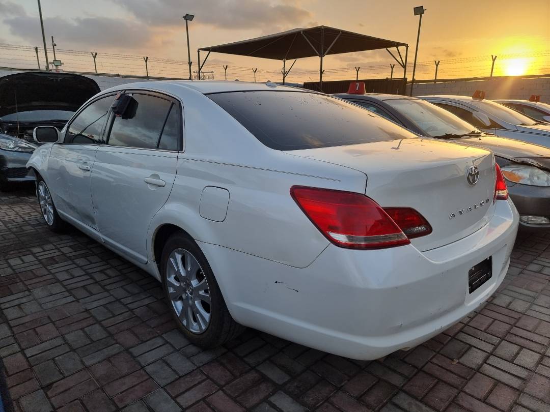 2009 TOYOTA AVALON — 235391 Miles — Lot 40581617 — Ind. 12 - Marhaba Auctions Used Cars - Image 4