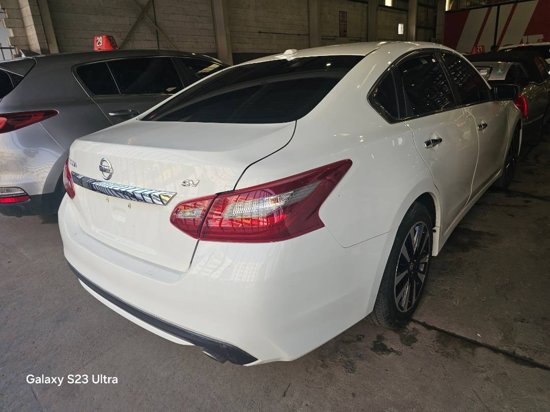 2018 NISSAN ALTIMA — 154947 Miles — Lot C174880 — Souq - Marhaba Auctions Used Cars - Image 3