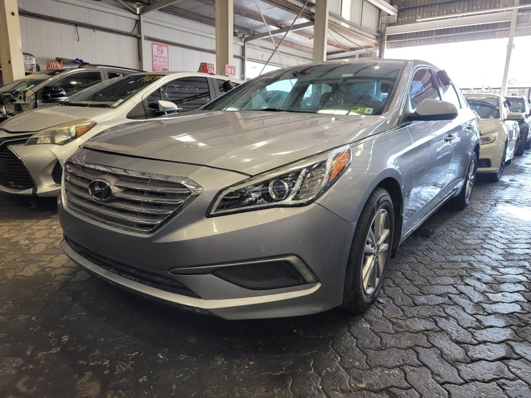 2017 HYUNDAI SONATA — 107492 Miles — Lot 2HH593837 — Main - Marhaba Auctions Used Cars - Image 5