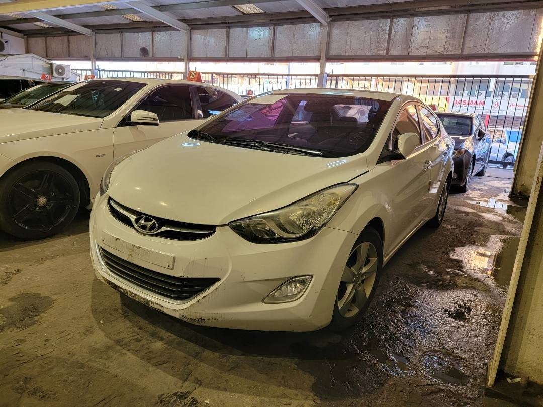 2011 HYUNDAI AVANTE — 242924 KM — Lot U082515 — Main - Marhaba Auctions Used Cars - Image 4