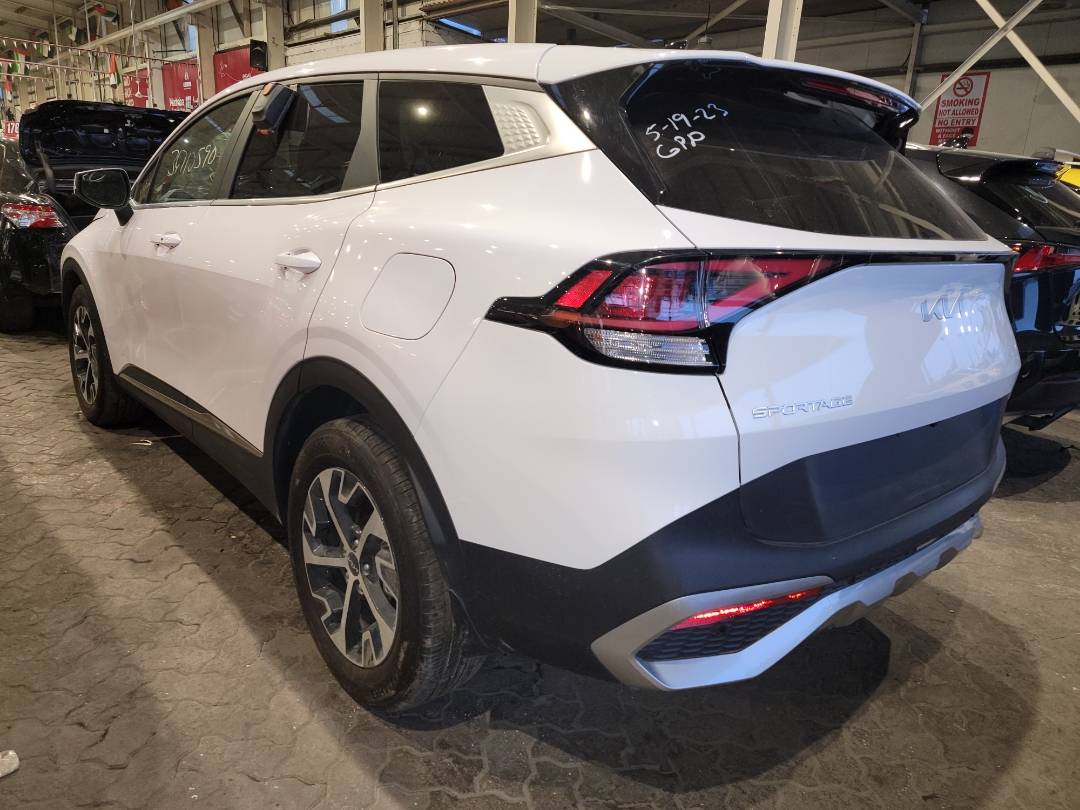 2023 KIA SPORTAGE — 11676 KM — Lot 063184 - Marhaba Auctions Used Cars - Image 3