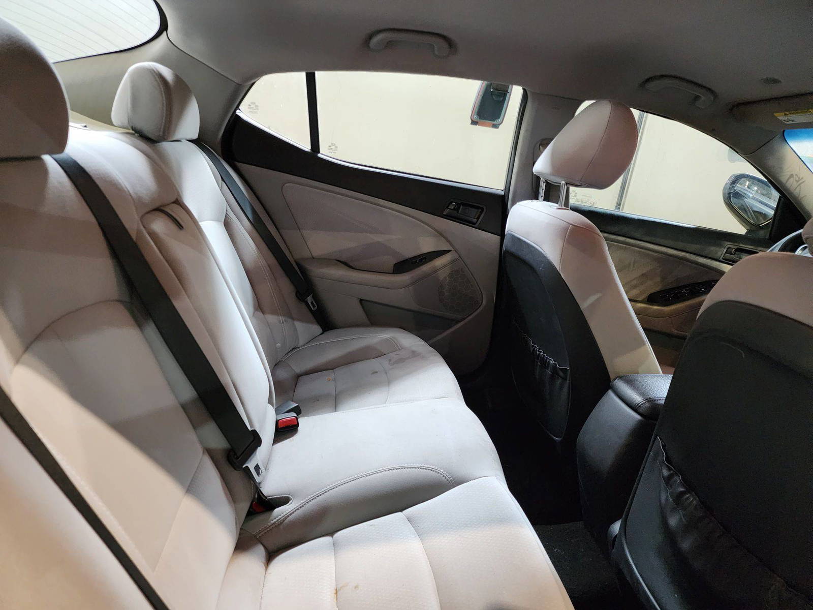 2013 KIA OPTIMA — 132621 Miles — Lot 40103045 — Al Quoz - Marhaba Auctions Used Cars - Image 7
