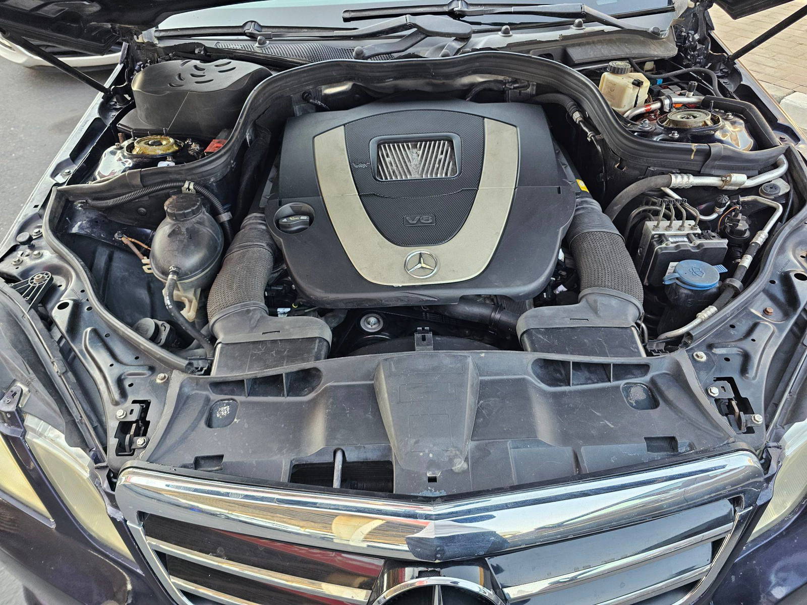 MERCEDES BENZ E 350 2010 - Marhaba Auction Used Cars - Image 10