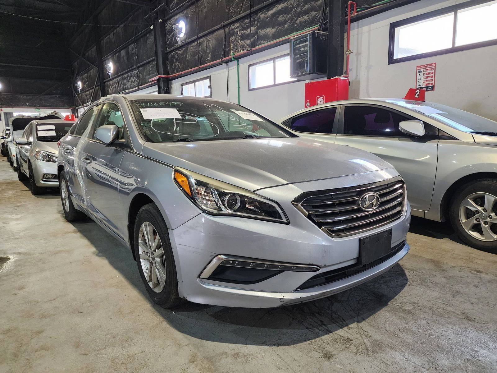 2015 HYUNDAI SONATA — 83788 Miles — Lot 41165499 — Al Quoz - Marhaba Auctions Used Cars - Image 6
