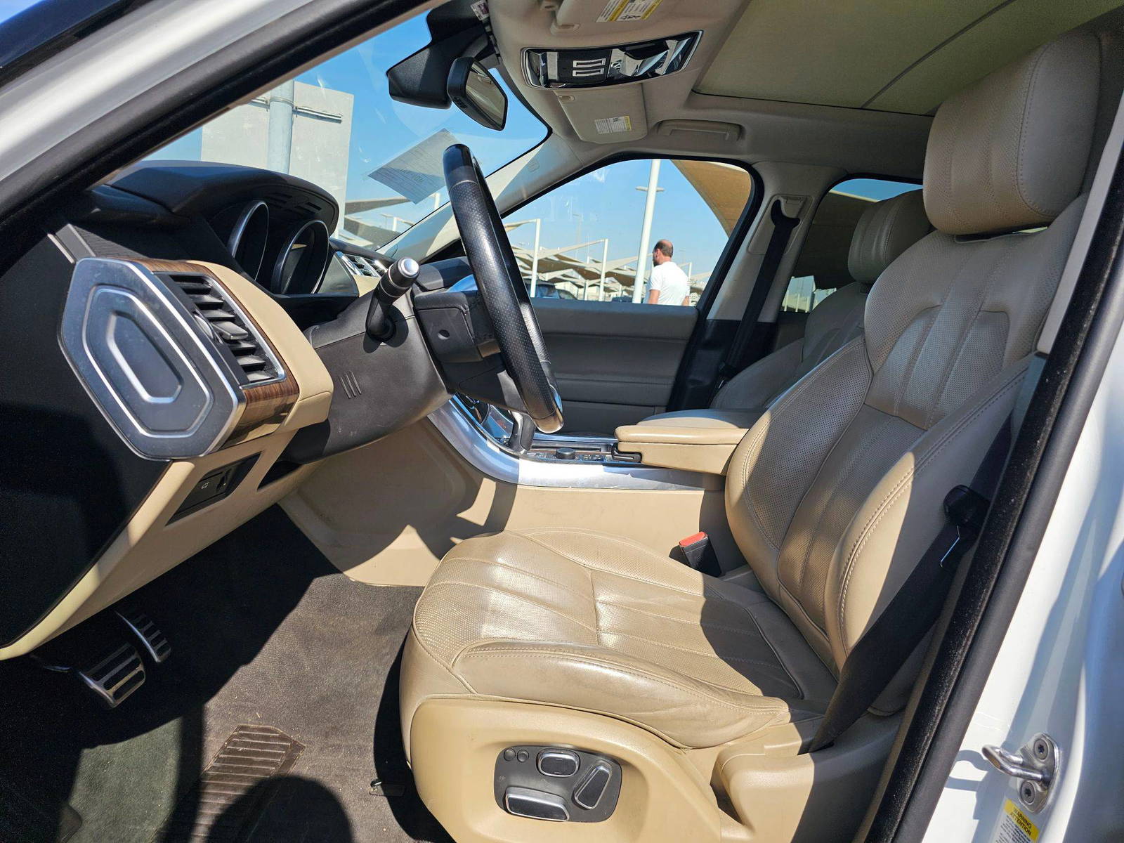 LAND ROVER RANGE ROVER SPORT 2014 - Marhaba Auction Used Cars - Image 9