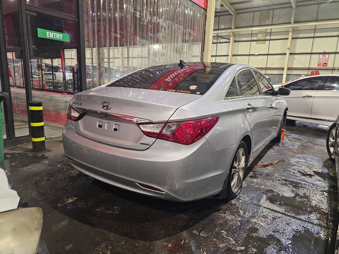 HYUNDAI SONATA 2012 - Marhaba Auction Used Cars - Image 4
