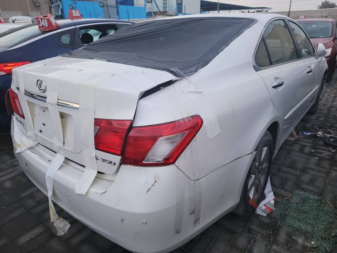 2009 LEXUS ES 350 — 183647 Miles — Lot 72398653 - Marhaba Auctions Used Cars - Image 3