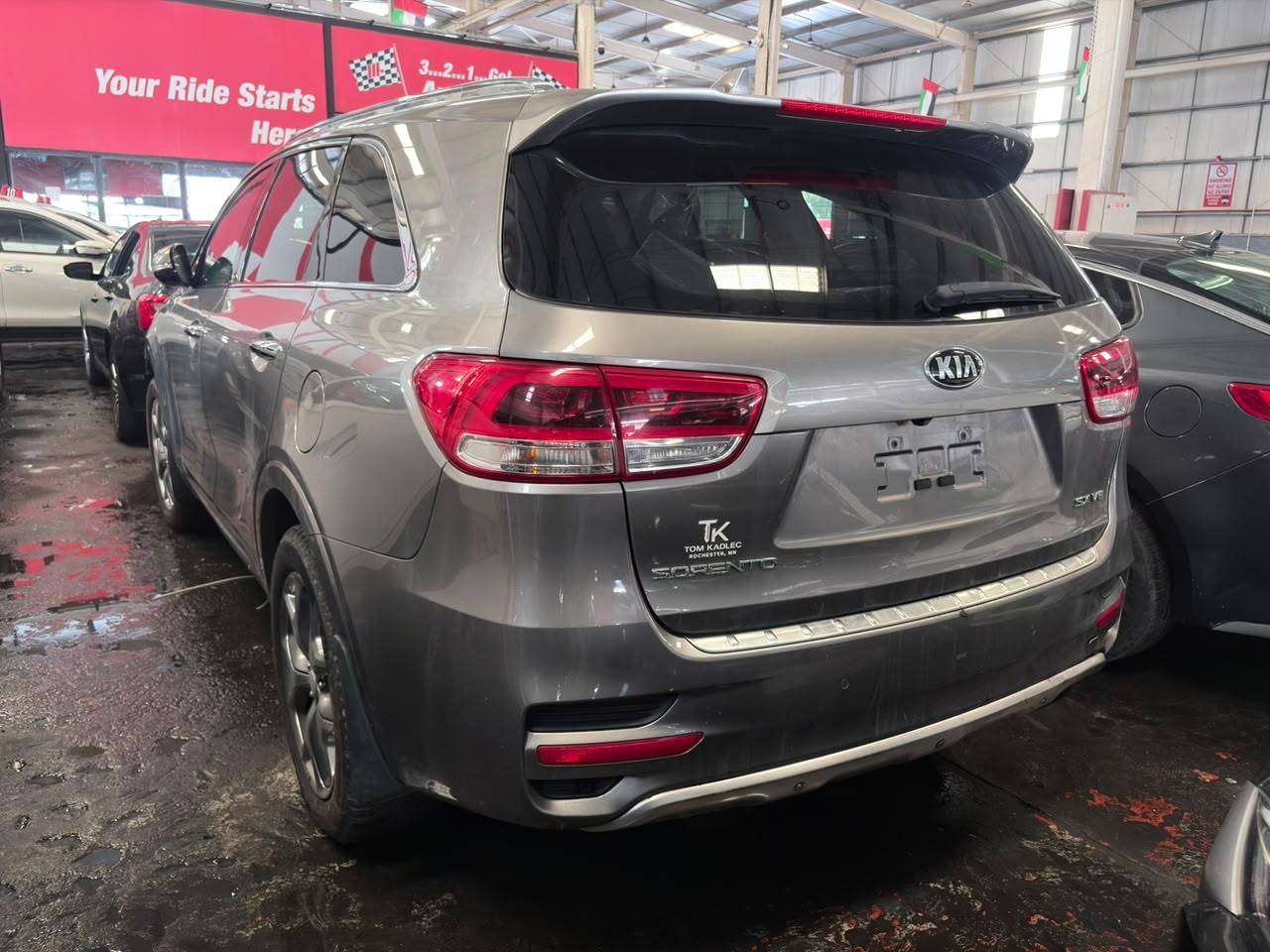 2016 KIA SORENTO — 144100 Miles — Lot 94792925 — Main - Marhaba Auctions Used Cars - Image 3