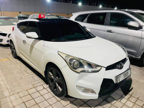 HYUNDAI VELOSTER