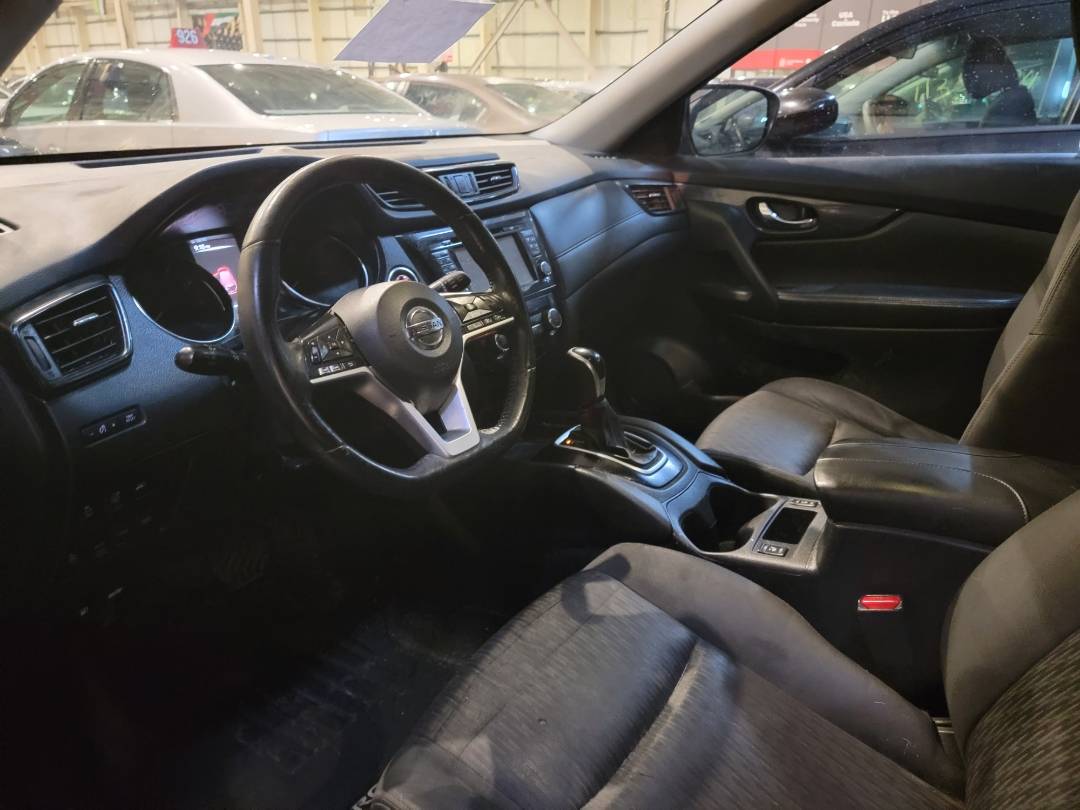 2017 NISSAN ROGUE — 100022 Miles — Lot HW281211 — Main - Marhaba Auctions Used Cars - Image 9