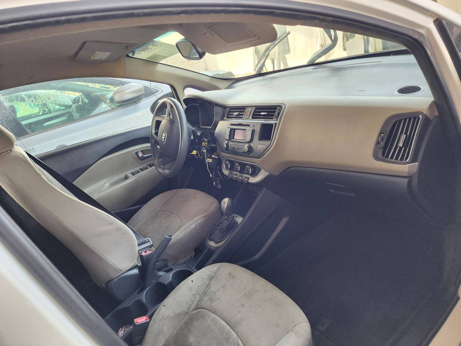 2014 KIA RIO — 207263 Miles — Lot 38751791 — Main - Marhaba Auctions Used Cars - Image 5