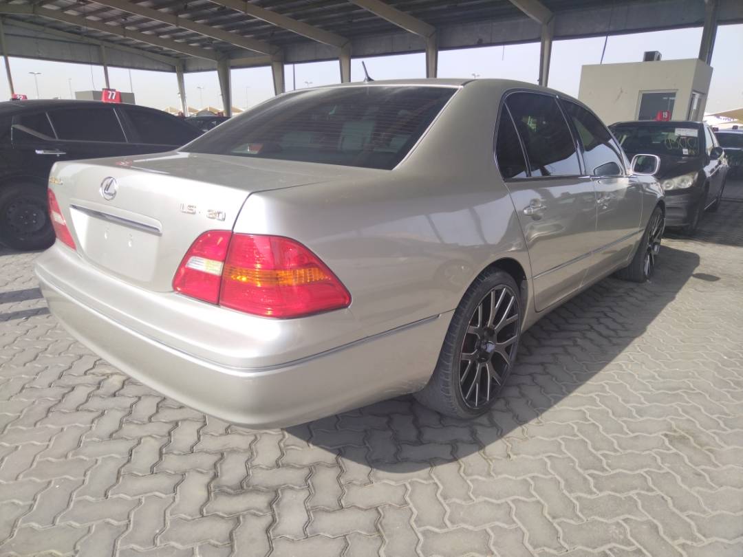 2002 LEXUS LS 430 — 240052 Miles — Lot 548969 - Marhaba Auctions Used Cars - Image 9