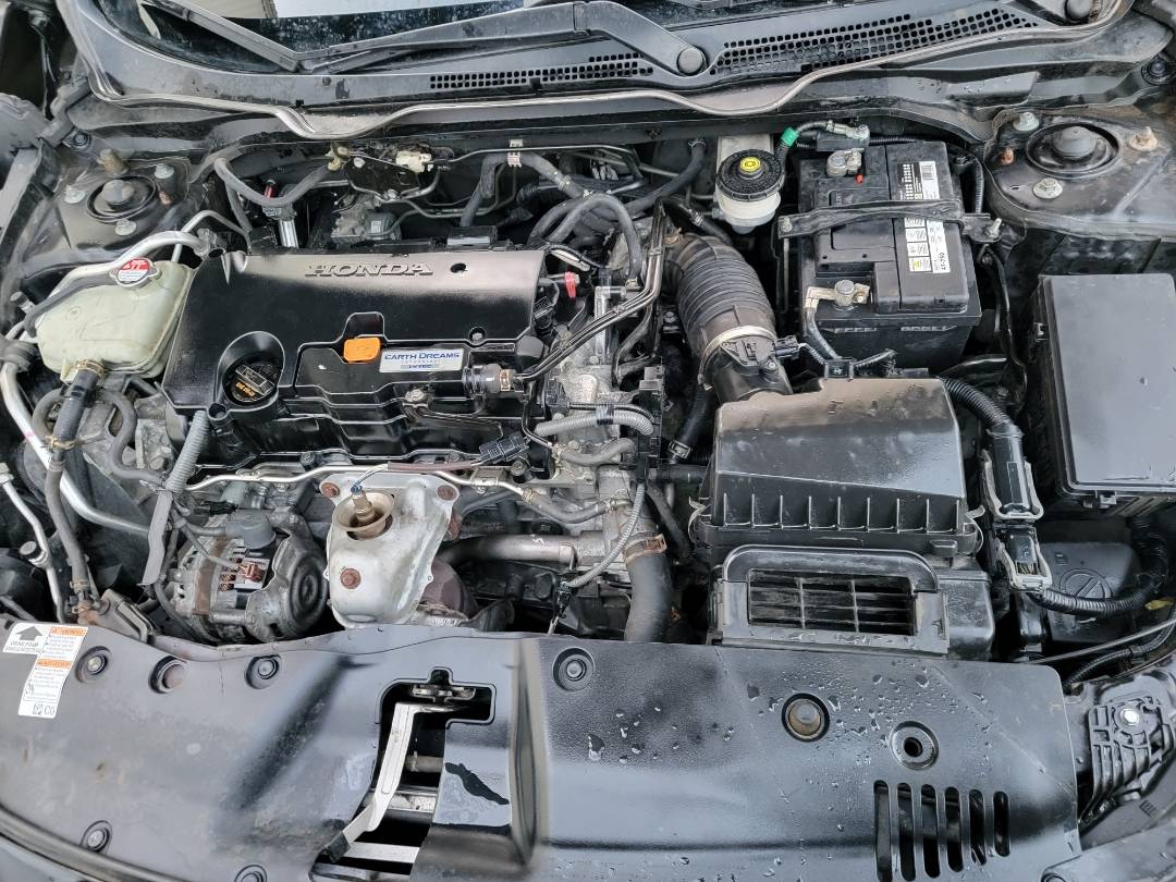 2018 HONDA CIVIC — 85621 KM — Lot H008726 — Main - Marhaba Auctions Used Cars - Image 8