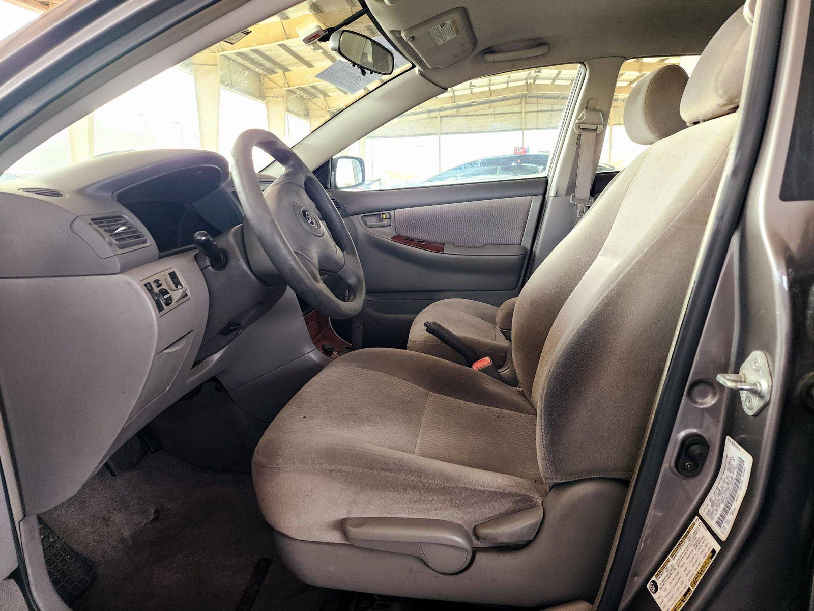 2006 TOYOTA COROLLA — 210269 Miles — Lot 757721 — Souq - Marhaba Auctions Used Cars - Image 8