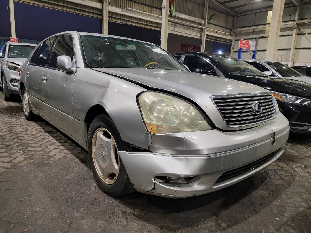 2002 LEXUS LS 430 — 248622 Miles — Lot 0081366 — Main - Marhaba Auctions Used Cars - Image 4