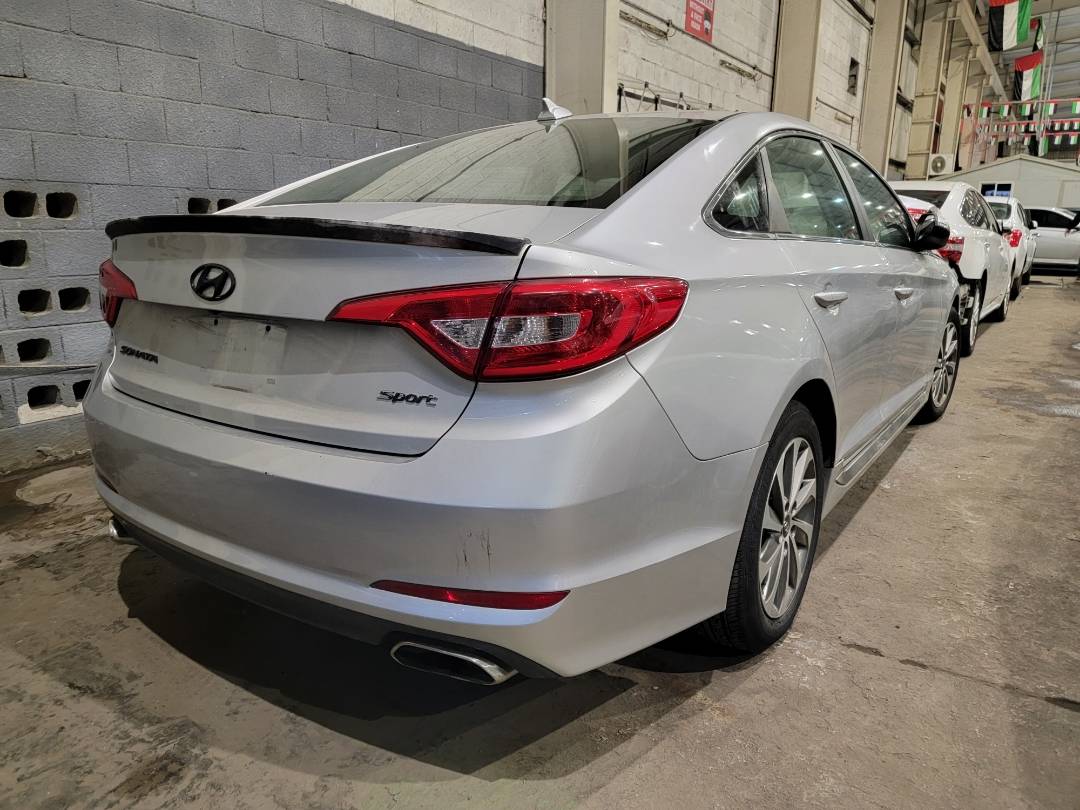 2015 HYUNDAI SONATA — 85471 Miles — Lot 76248334 — Main - Marhaba Auctions Used Cars - Image 4