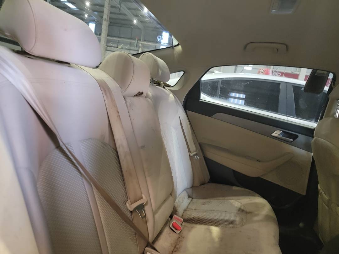 2016 HYUNDAI SONATA — 109932 Miles — Lot H376813 — Ind. 12 - Marhaba Auctions Used Cars - Image 7