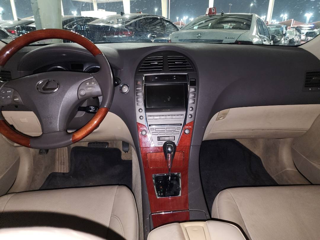 2008 LEXUS ES 350 — 211201 Miles — Lot 82470803 - Marhaba Auctions Used Cars - Image 9