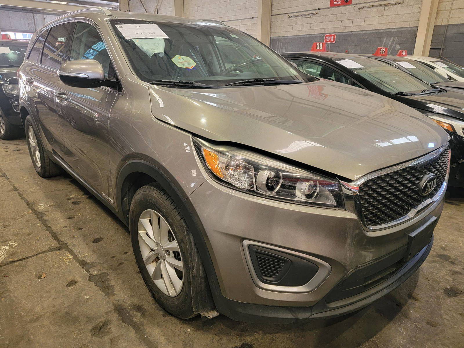2016 KIA SORENTO — 118878 Miles — Lot GG168881 — Main - Marhaba Auctions Used Cars - Image 3
