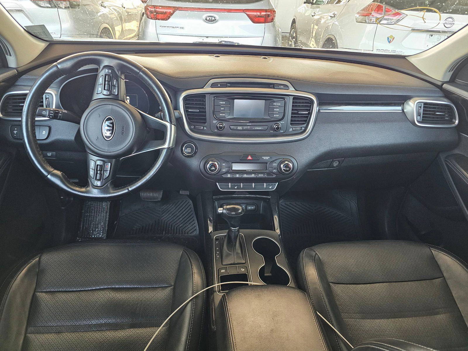 KIA SORENTO 2016 - Marhaba Auction Used Cars - Image 6