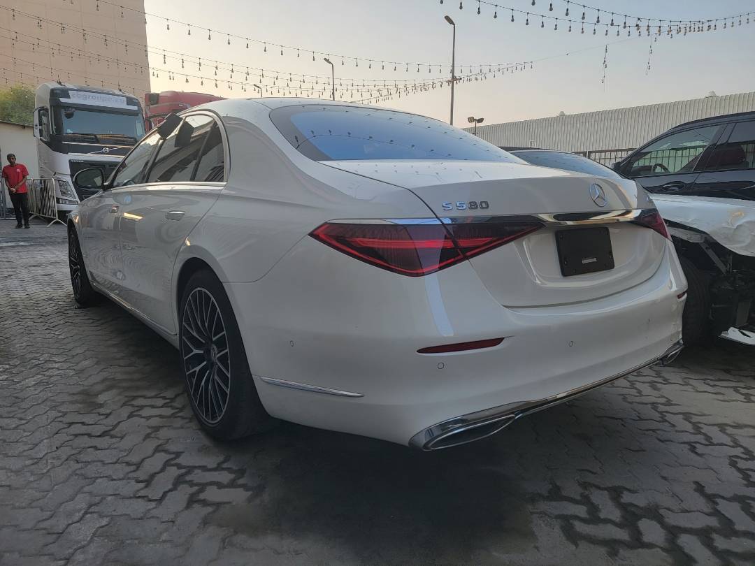 2022 MERCEDES BENZ S 580 — 5200 KM — Lot B0NA095737 — Main - Marhaba Auctions Used Cars - Image 3