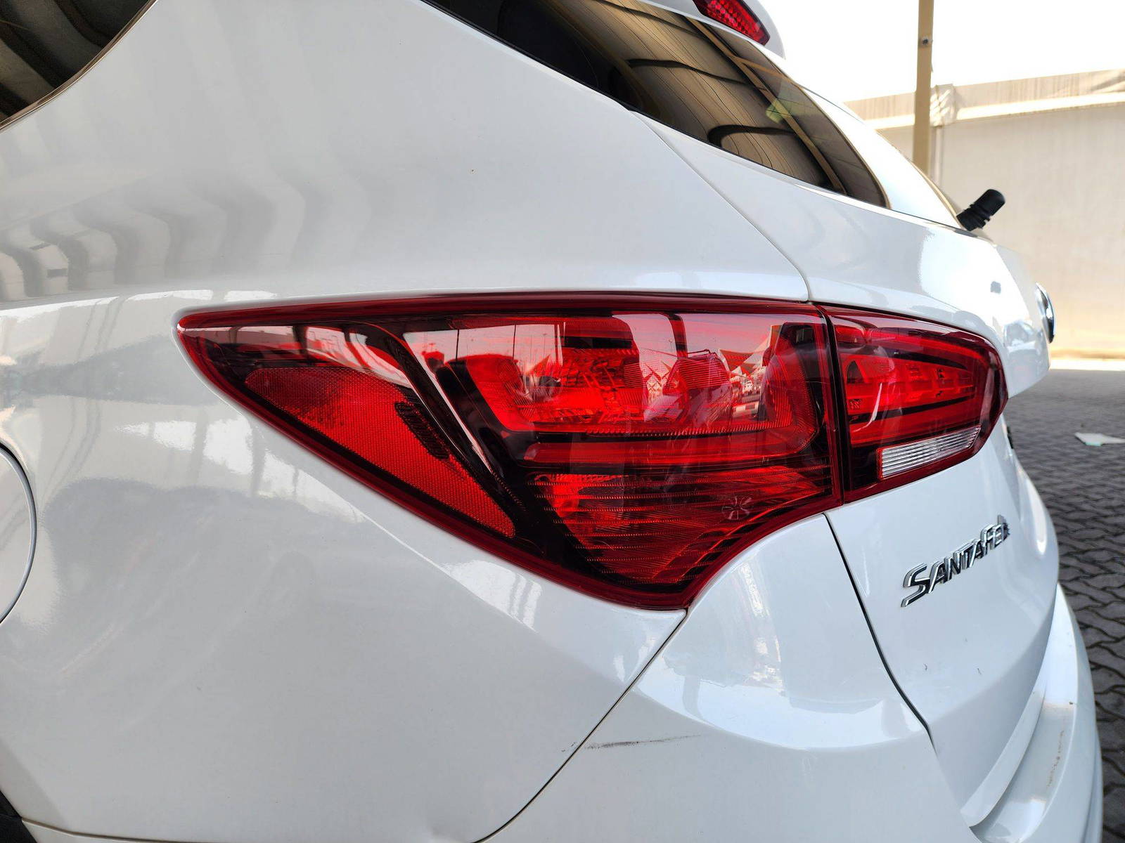 2018 HYUNDAI SANTA FE SPORT — 104813 Miles — Lot 65355 — Souq - Marhaba Auctions Used Cars - Image 11