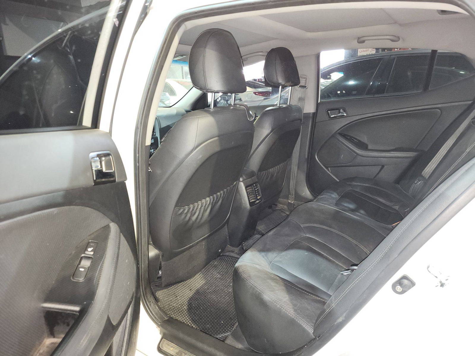 2013 KIA K5 — 230463 KM — Lot A021036 — Souq - Marhaba Auctions Used Cars - Image 7