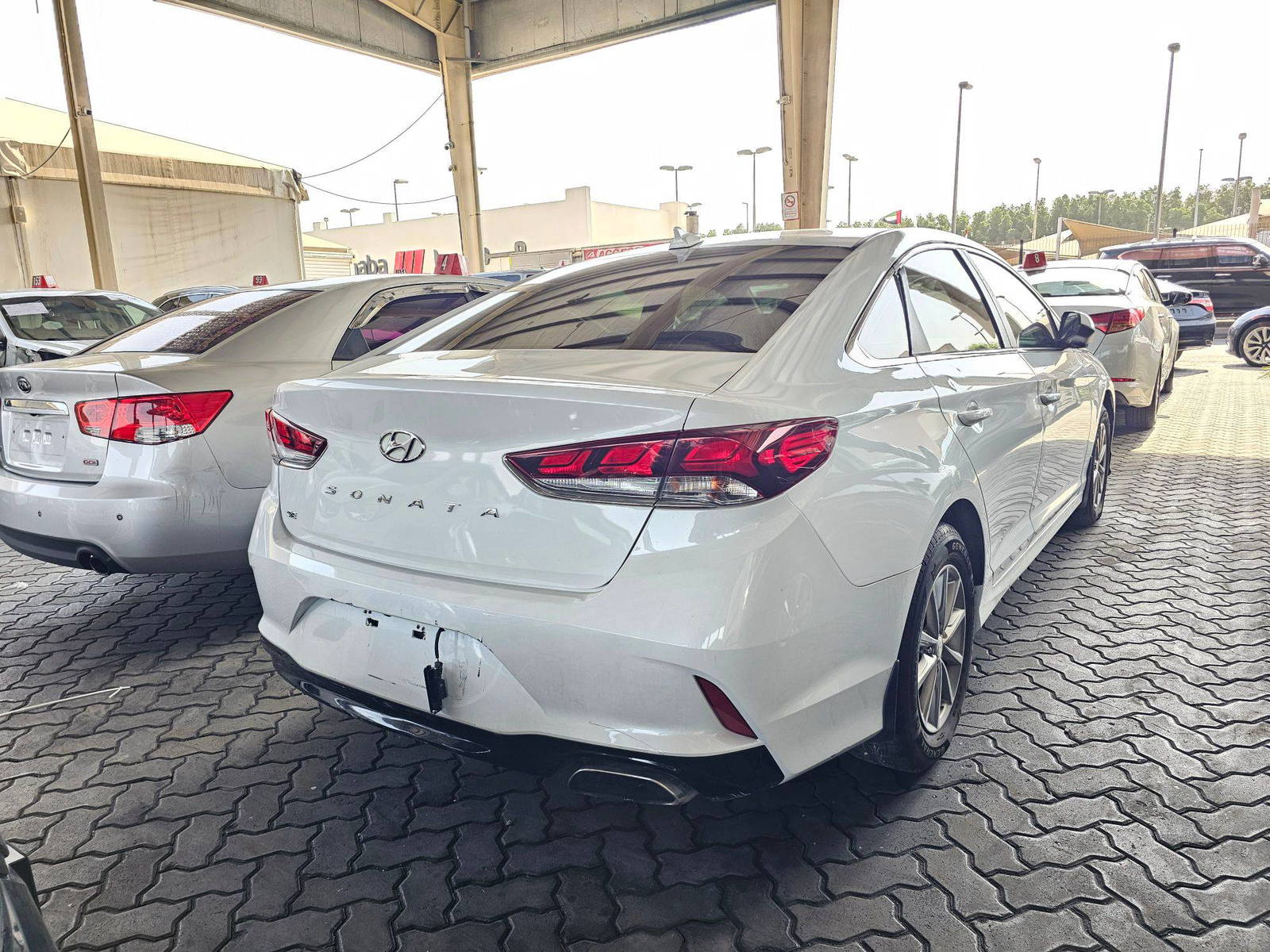 HYUNDAI SONATA 2018 - Marhaba Auction Used Cars - Image 4