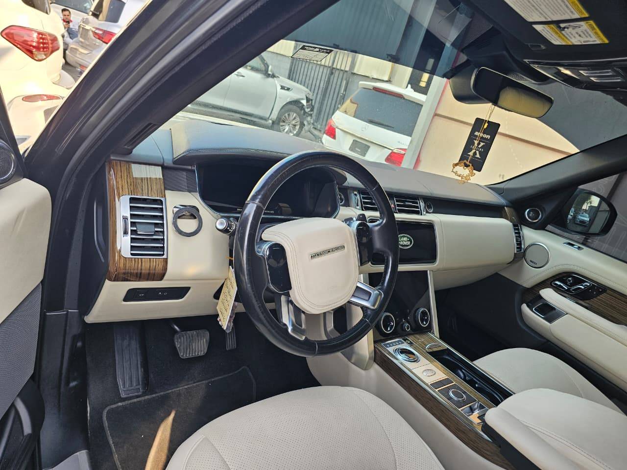 2019 LAND ROVER RANGE ROVER — 99492 Miles — Lot 0KA539714 — Main - Marhaba Auctions Used Cars - Image 6