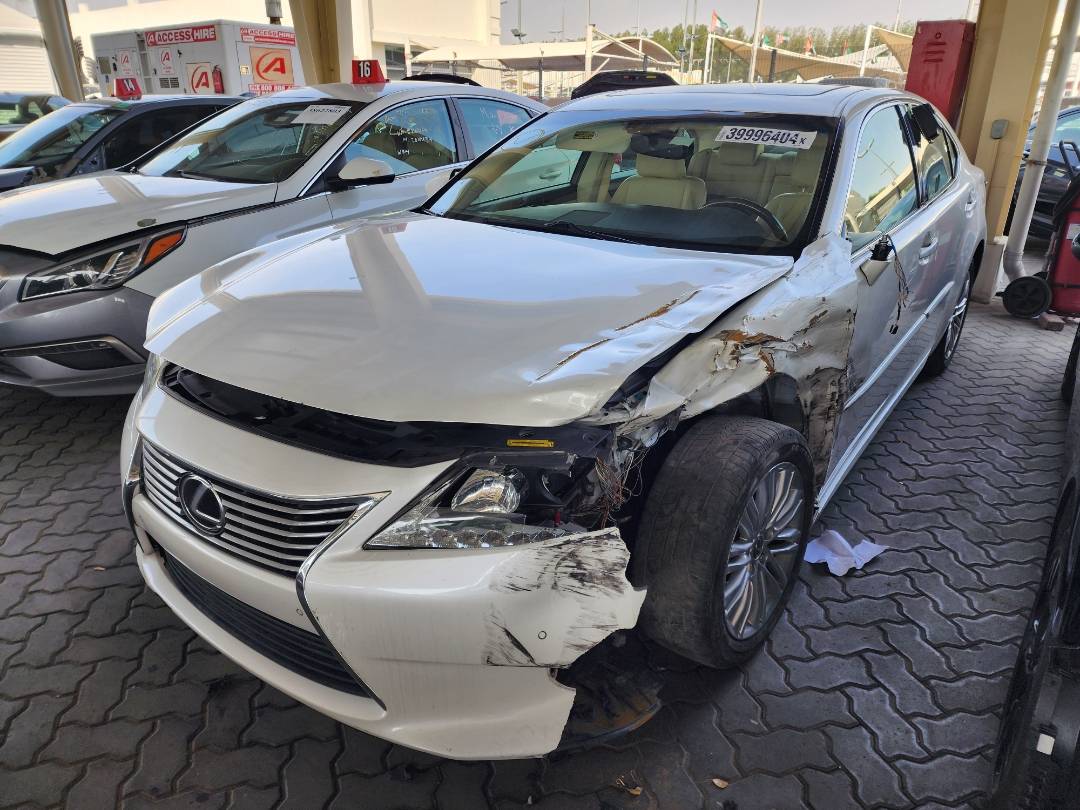 2015 LEXUS ES 350 — 112641 Miles — Lot 2173854 — Main - Marhaba Auctions Used Cars - Image 7