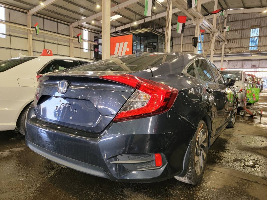 2018 HONDA CIVIC — 115205 Miles — Lot 43697044 — Main - Marhaba Auctions Used Cars - Image 3