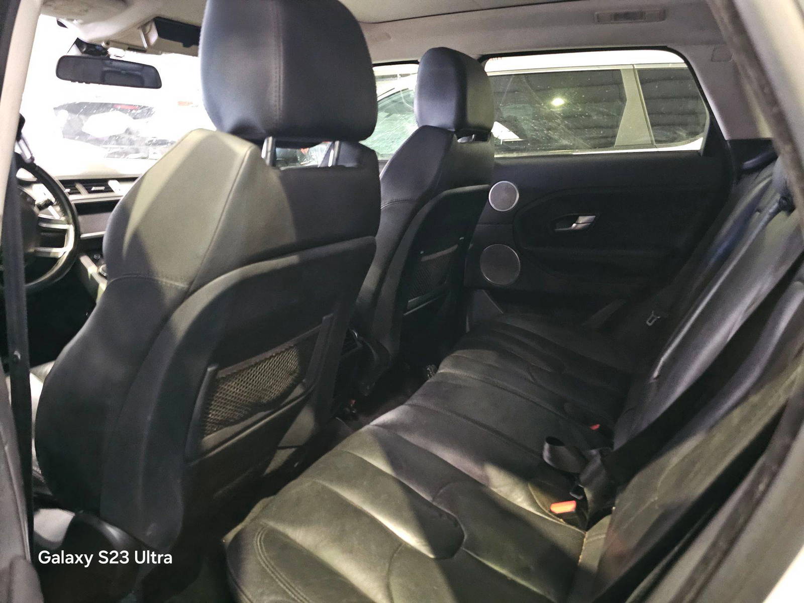 LAND ROVER RANGE ROVER EVOQUE PURE 2015 - Marhaba Auction Used Cars - Image 7